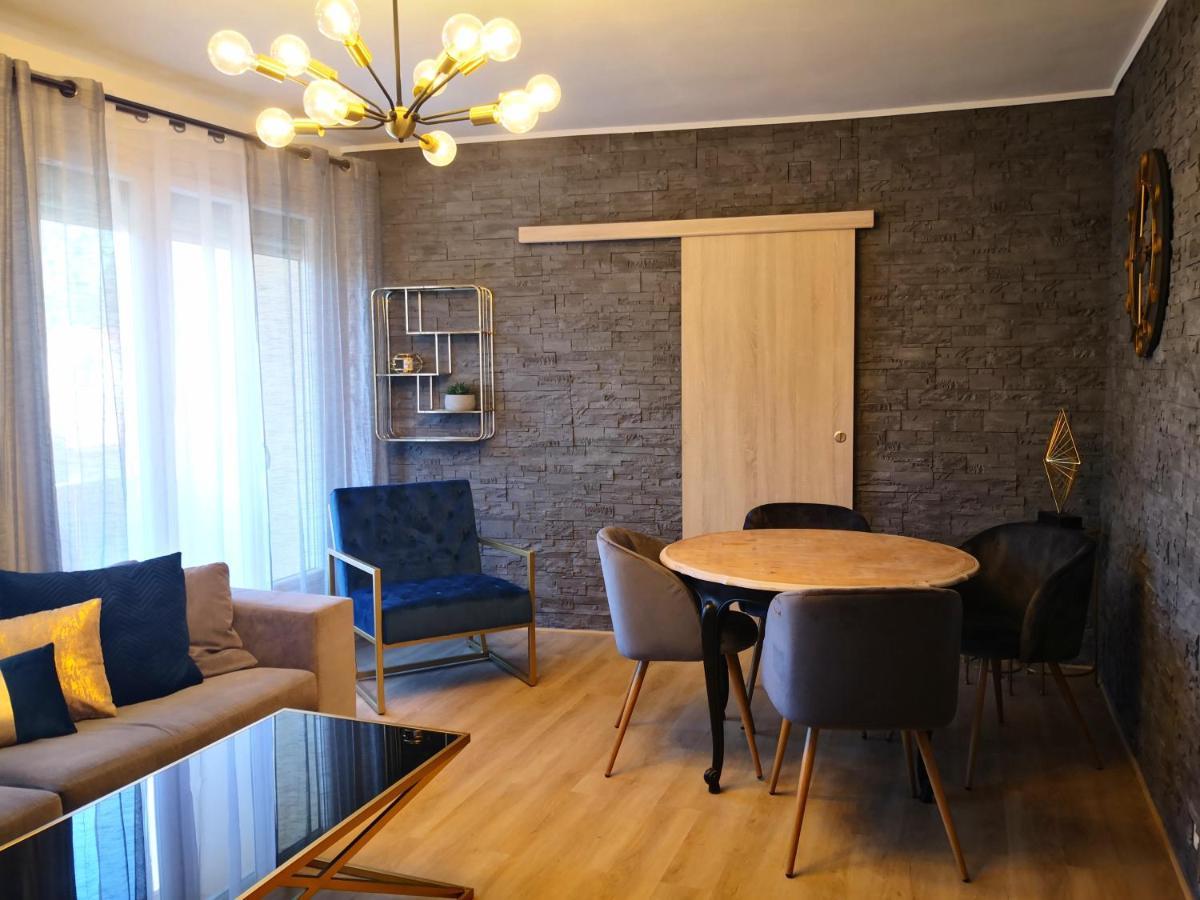 Logement Entier 78 M2, 7 Pers Cosy Et Spacieux Proche Du Centre-Ville Et De La Gare Avignon Exterior photo